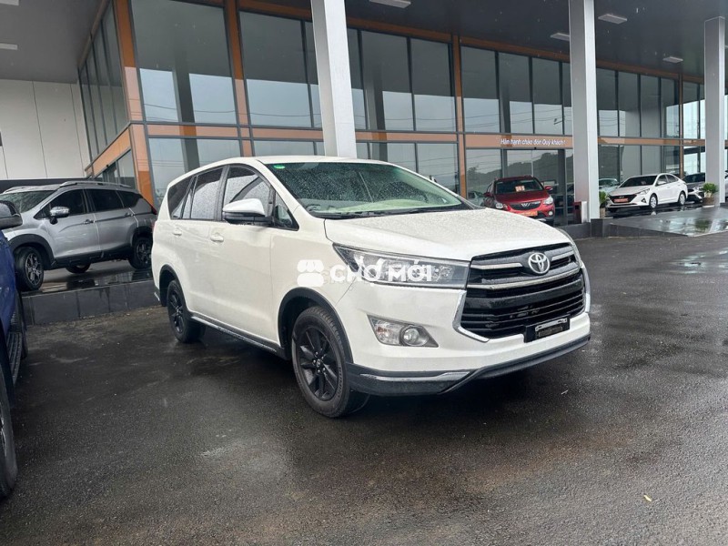 Toyota Innova Venturer 2020 - Xe Cá Nhân