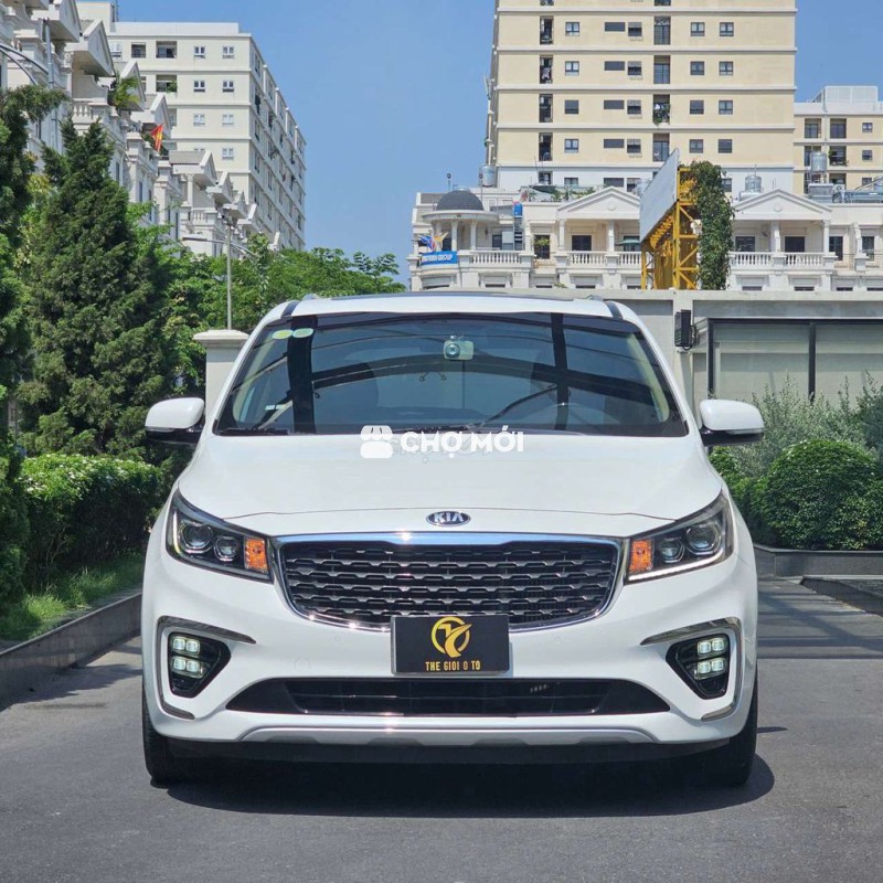 KIA SEDONA BẢN FULL LUXURY SX 2019 ODO 9 VẠN