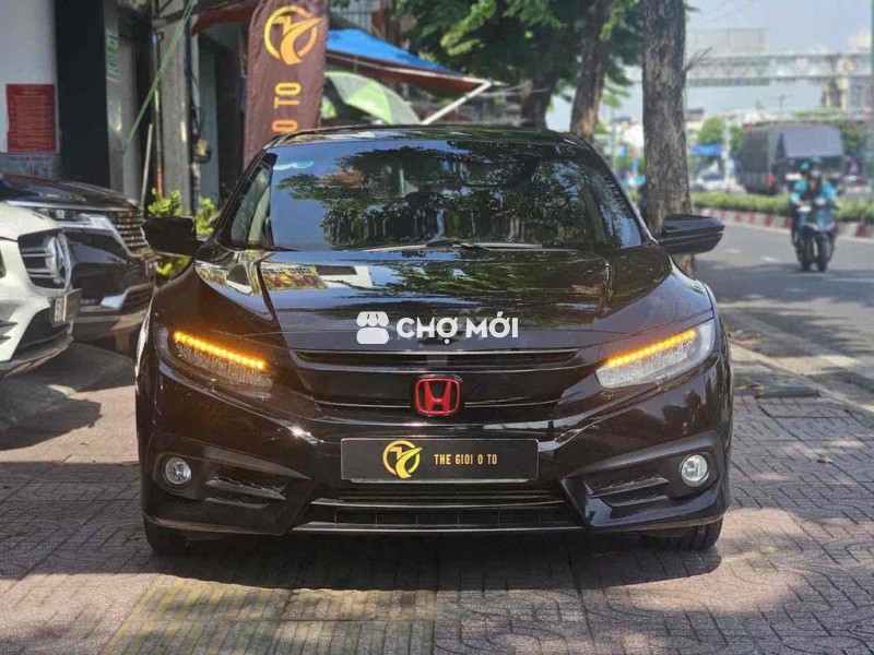 Honda Civic L 1.5 Turbo sx 2018 odo 5 vạn