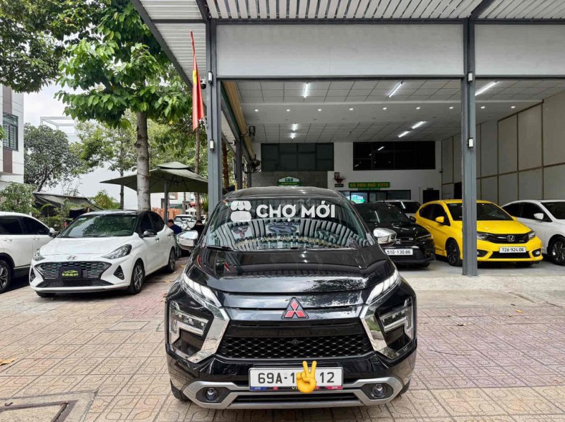 Mitsubishi Xpander Premium 2024 Đen