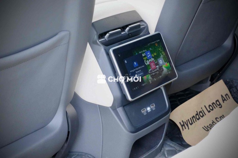 Xe điện VinFast VF9 PLUS 2025 Đen