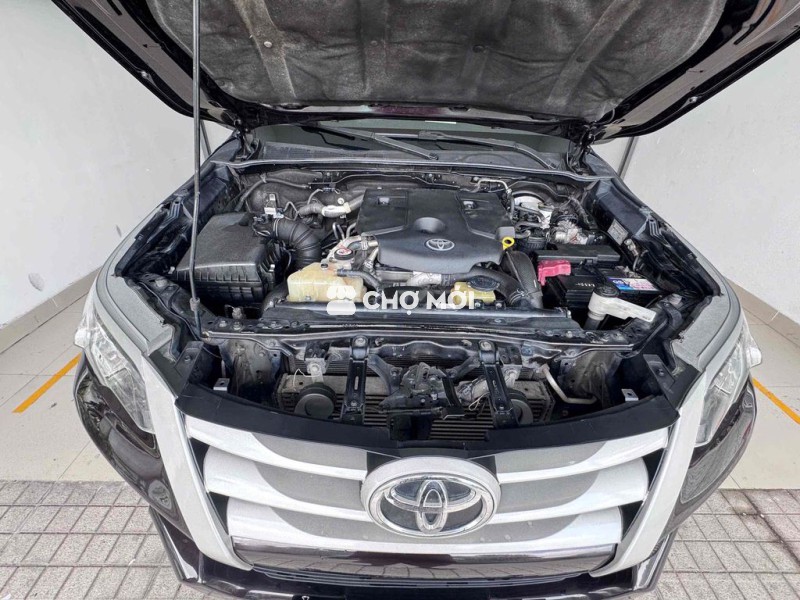 Toyota Fortuner 2017 dầu, số sàn
