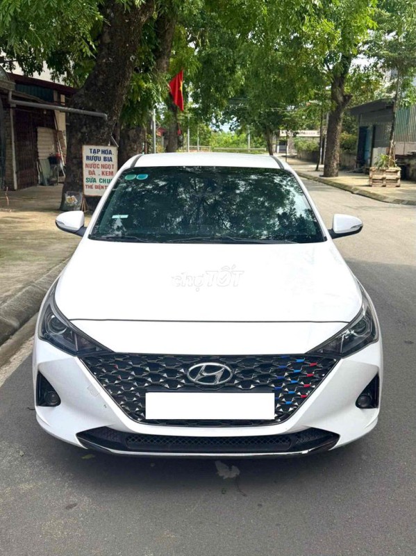 Hyundai Acccent 1.4 AT sản xuất 2024