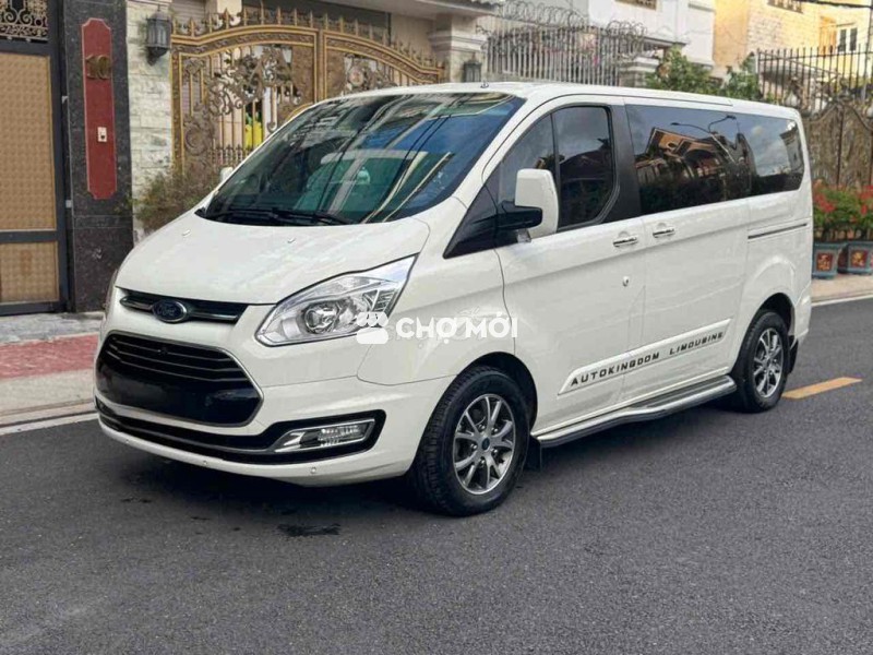 Tourneo Limousine bản Cao Cấp Xe Đẹp Đi Rất Ít