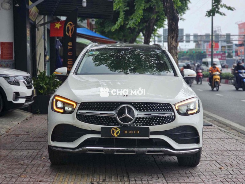 Mercedes Benz GLC 2021 300 4Matic - 14000 km
