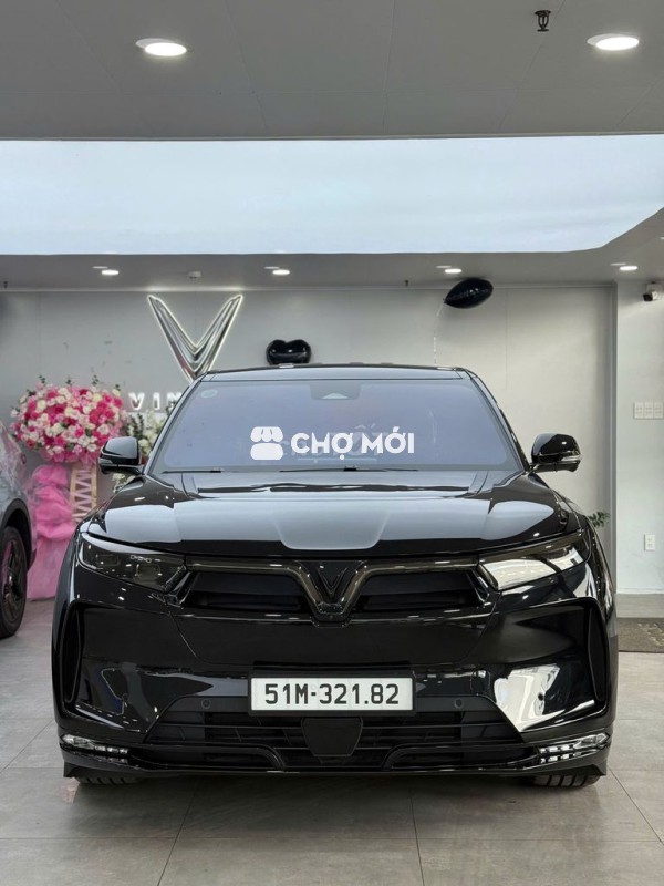 ĐƯA TRƯỚC 150TR NHẬN VF9 DỄ DÀNG