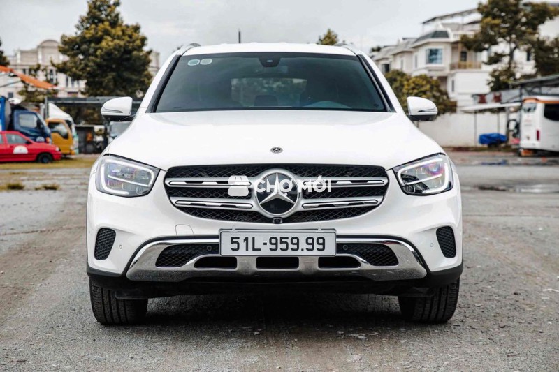 Mercedes GLC200 4Matic V1 wrap trắng sx2022 35k km