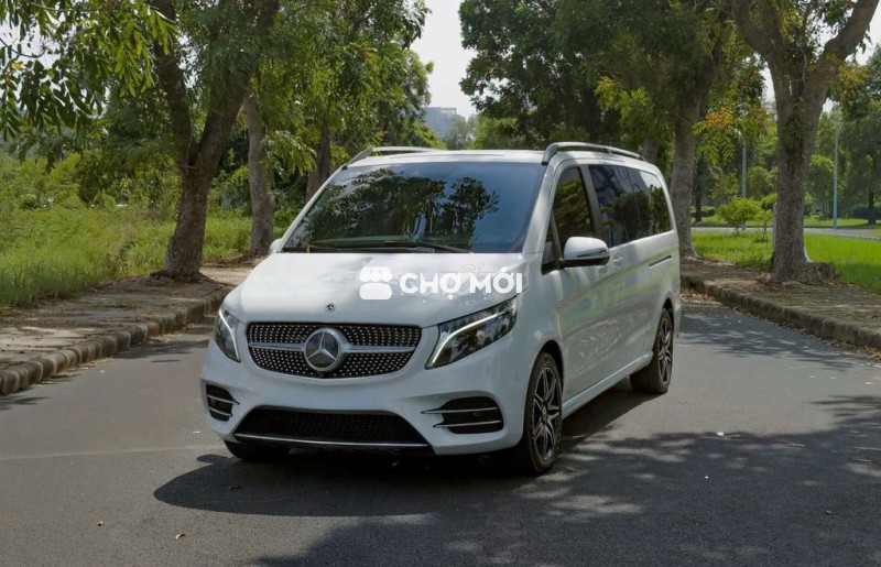 Mercedes V250 AMG 2023 Trắng 28.000km
