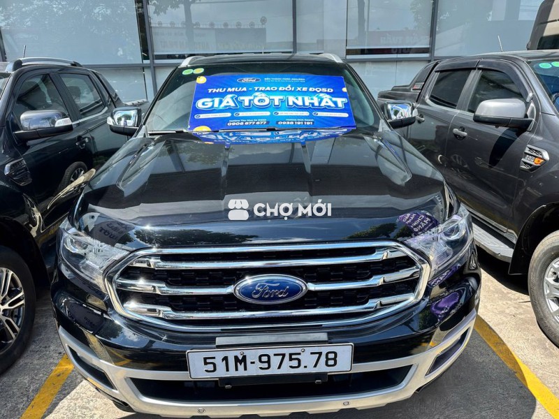 Ford Everest Titanium 2019 bảo hành 2027, vay 75%