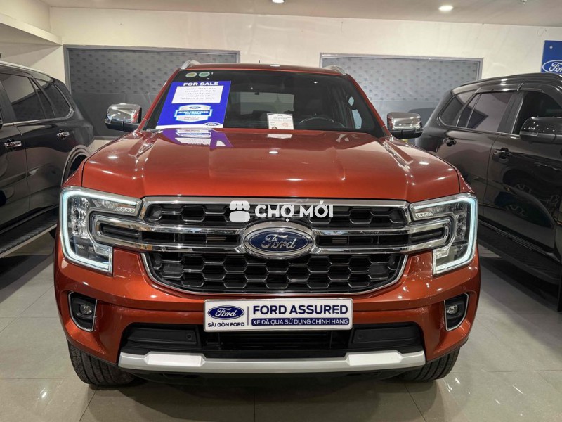 Everest Titanium 1 Cầu 27.900km xe tại Hãng Ford