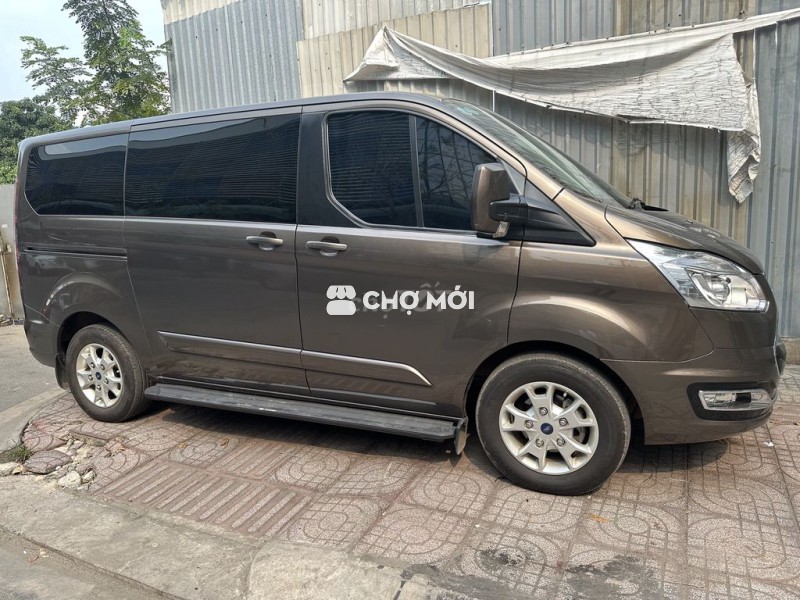Ford Tourneo 2019, bảo hành 2027, vay NH 75%