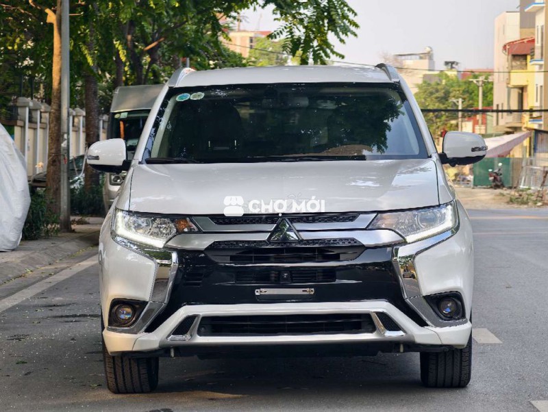 Mitsubishi Outlander 2022 Màu Trắng