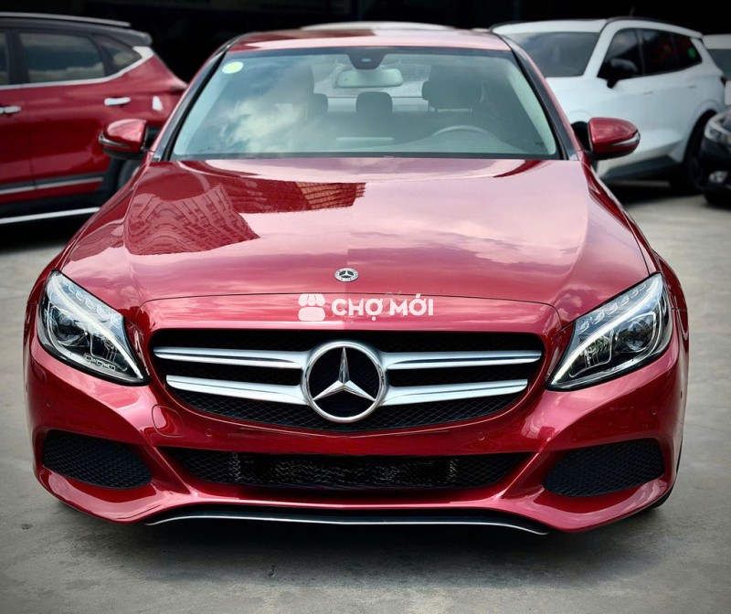 Mercedes C200 Model 2018 - 79000km
