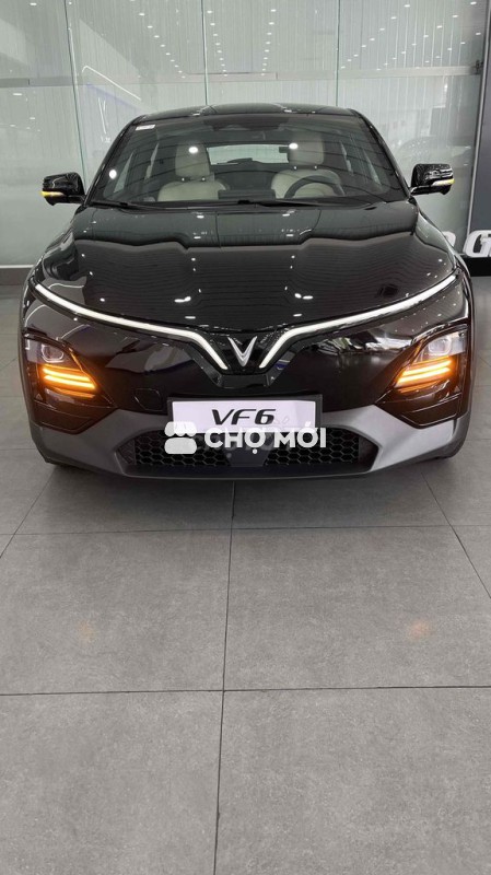 Xe điện VinFast VF6 Plus - Đưa trước 60tr