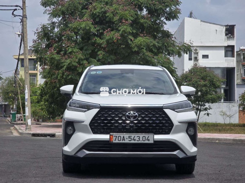 VELOZ CROSS TOP 2024 BẢO HÀNH 1 NĂM