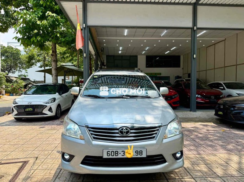 Toyota Innova E 2014 Số sàn Bạc 57.000 km