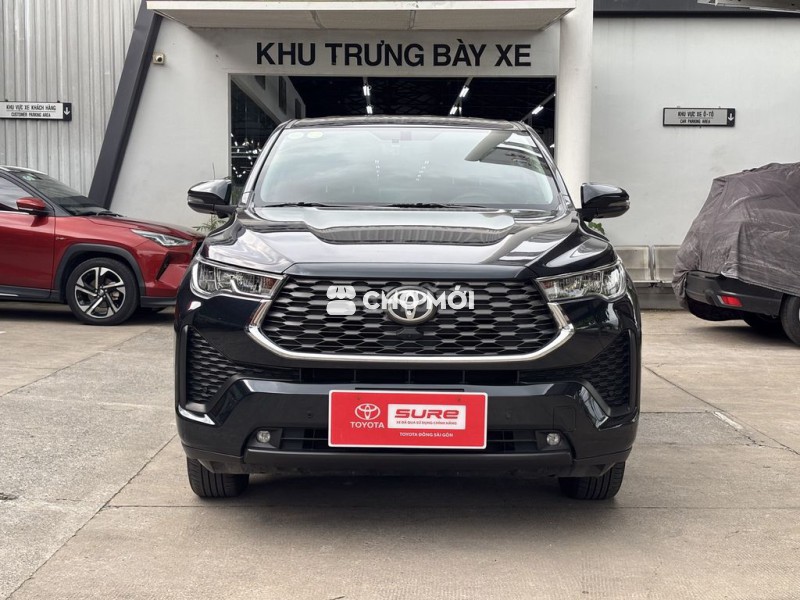 INNOVA CROSS 2.0V - 2025 - LƯỚT 13,000KM