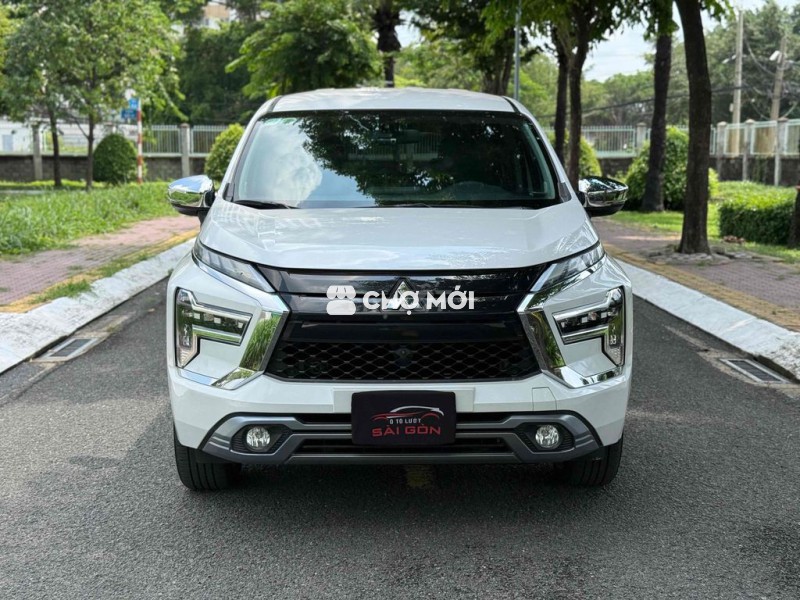 Mitsubishi Xpander Premium 2023 Trắng 50.000 km