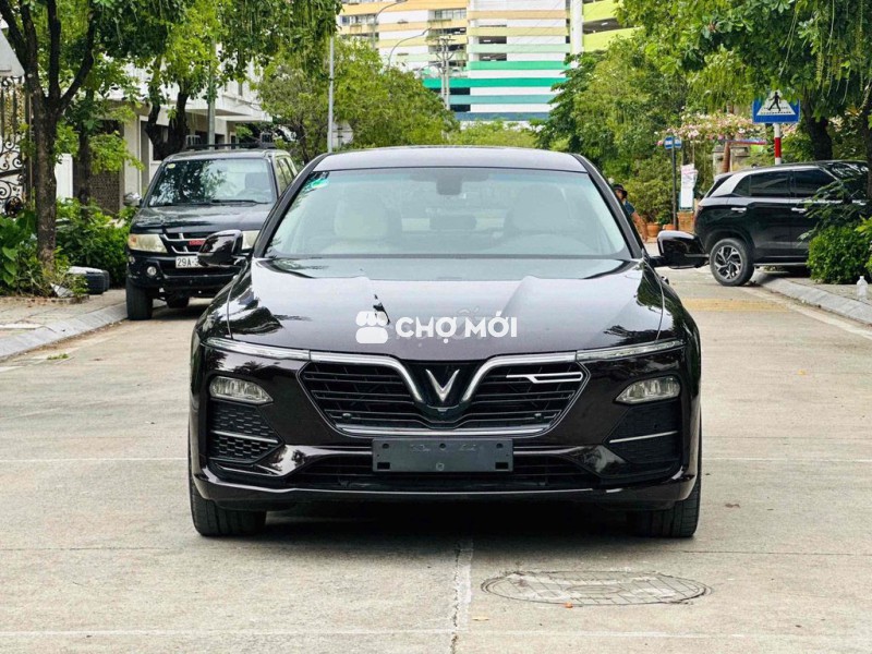 VinFast Lux A 2.0 AT Premium sản xuất 2021