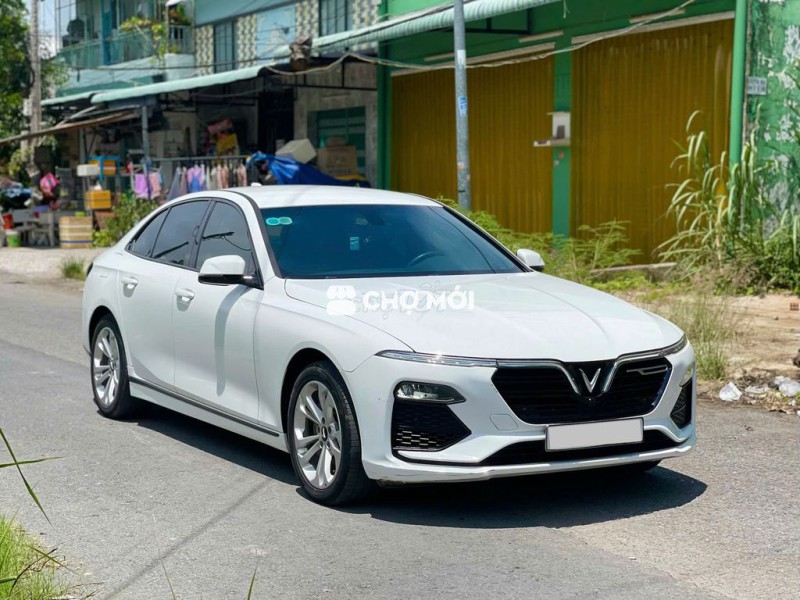 VINFAST LUX A 2.0 BASE 2022 GIA ĐÌNH LƯỚT 1 CHỦ