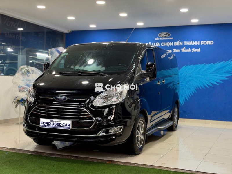 Ford Tourneo Titanium 2019 Số tự động Xăng Đen