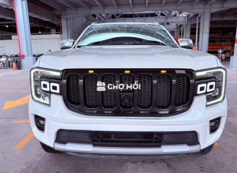 EVEREST 2.0l Bi-Turbo Titanium(4x4) 2024_NHẬP THÁI