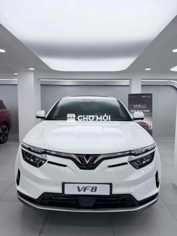 Xe điện VinFast VF8 Plus