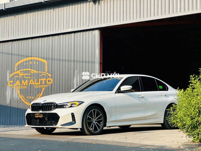 BMW 320i SPORTLINE LCI 2024