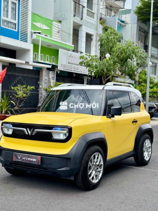 VinFast VF3 Vàng mua pin chính chủ độ nhiều HCM