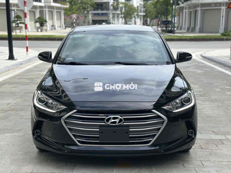 Elantra 2.0Gls 2019 Đen 6 vạn zinn