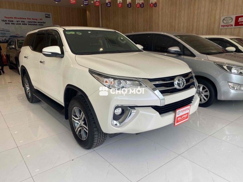 Toyota Fortuner 2.7V AT 2017 Trắng 68.000km