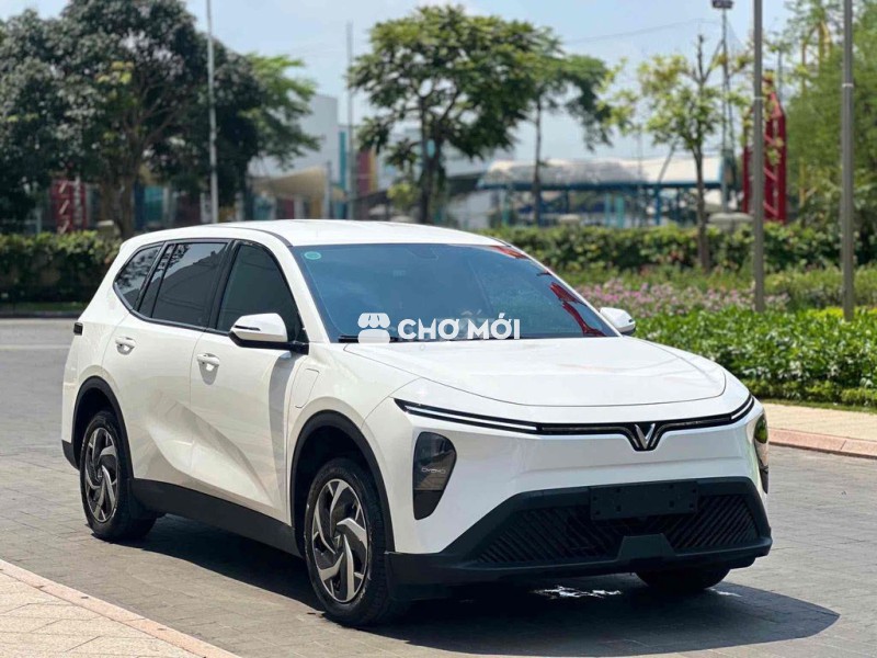 Limo Green 2026 - ĐƯA 68TR NHẬN XE - BAO HS NHÓM 5
